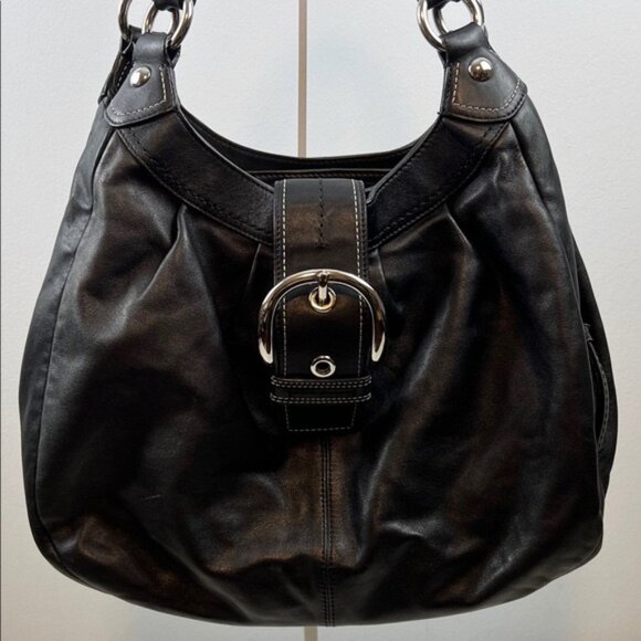 Coach Lynn Soho Large Buckle Black Soft Leather Pleated Shoulder Bag 15075 - Picture 2 of 16